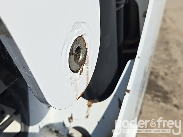 2019-bobcat-t590-image-36