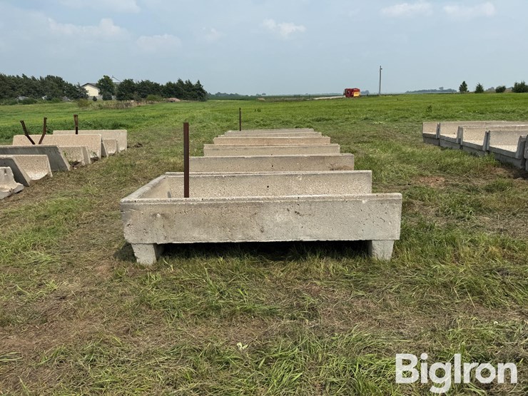 concrete-h-bunks-image-2