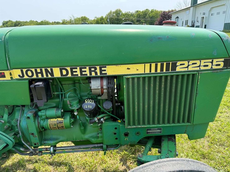 john-deere-2255-image-13