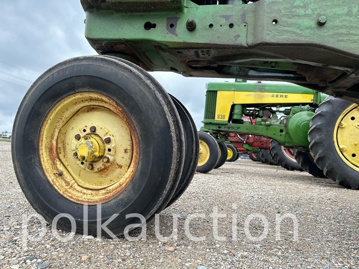 john-deere-720-image-14