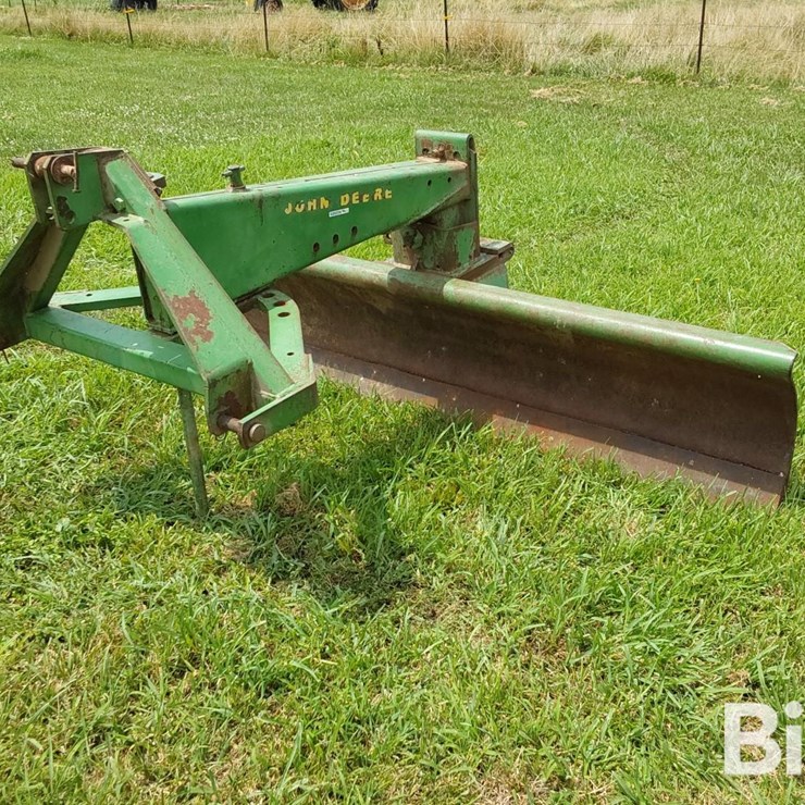 JOHN DEERE 115
