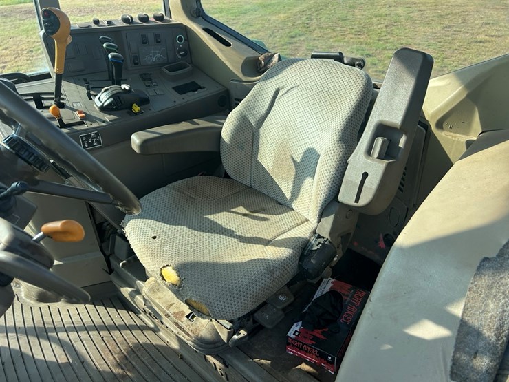 john-deere-6110m-image-21