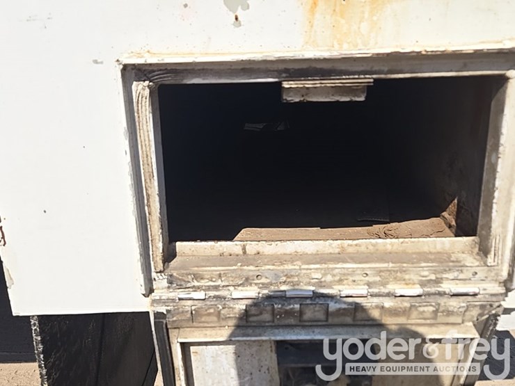 2019-ford-f550-xl-image-44