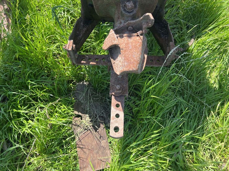 john-deere-model-b-image-33