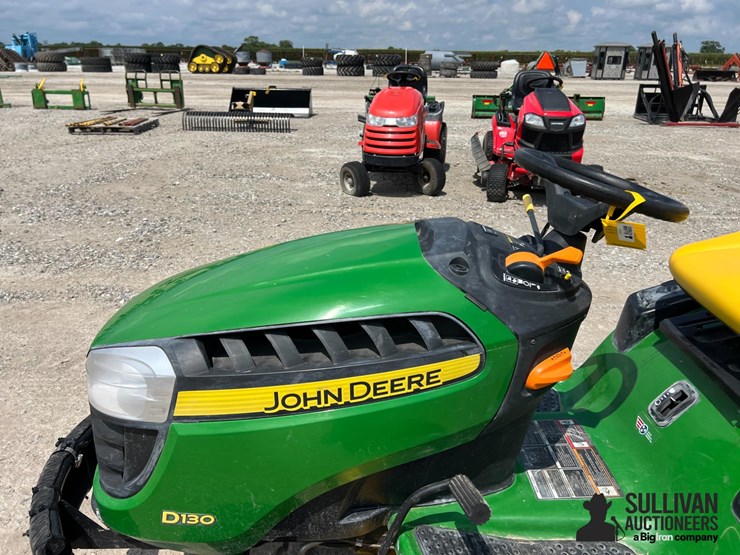 john-deere-d130-image-15