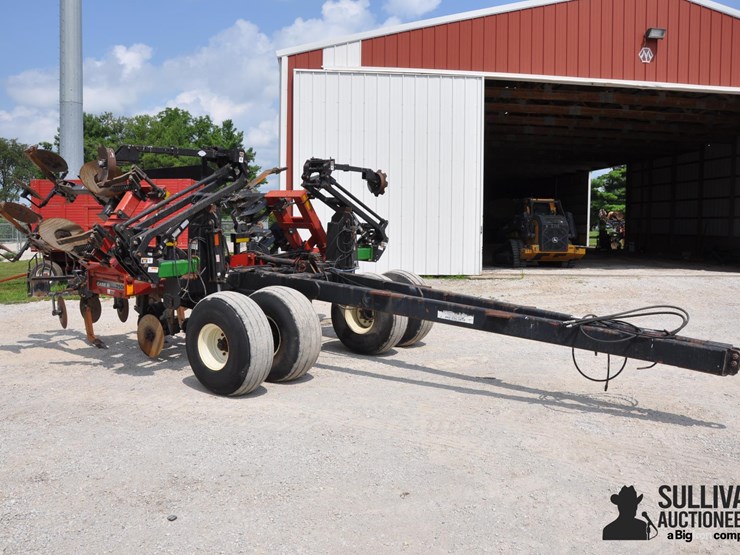 case-ih-2500-image-3