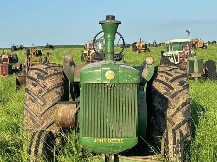 john-deere-r-image-8