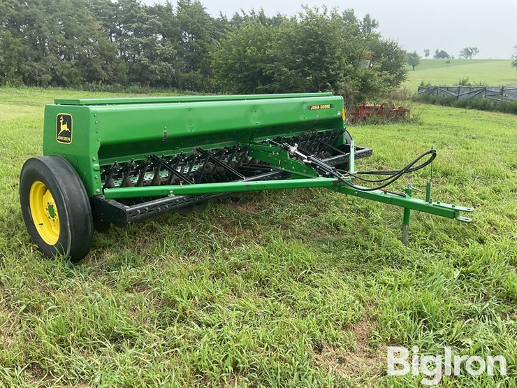 john-deere-450-image-3