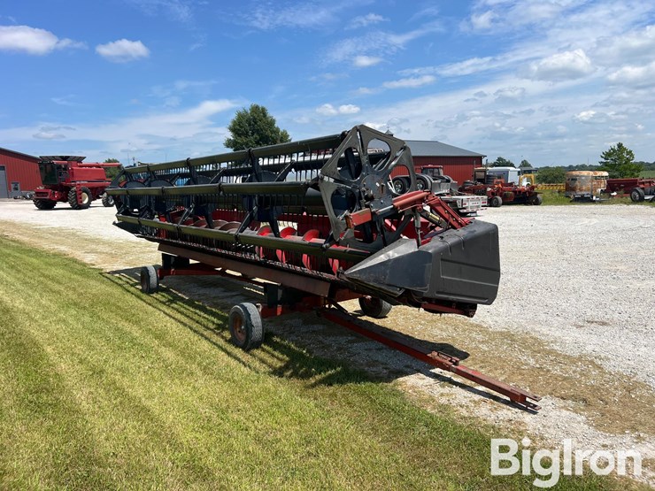 1989-case-ih-1020-image-1