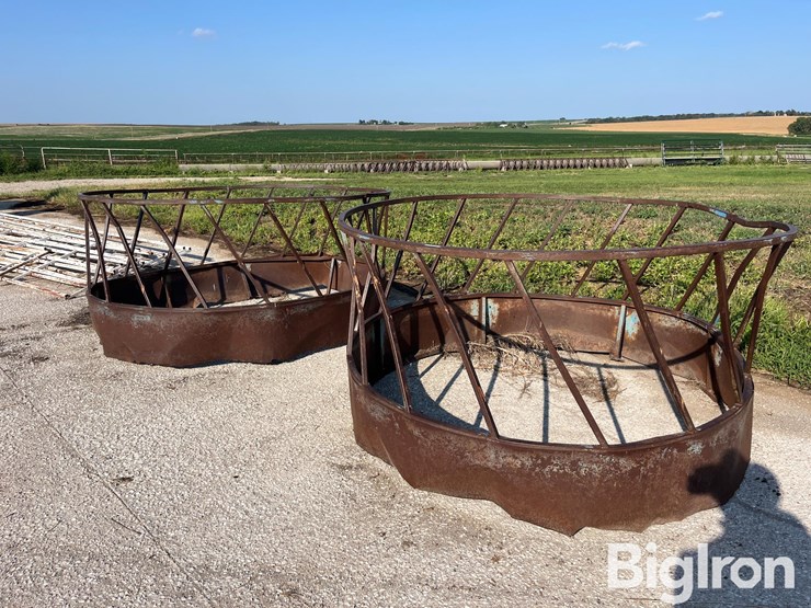 bale-feeder-image-1