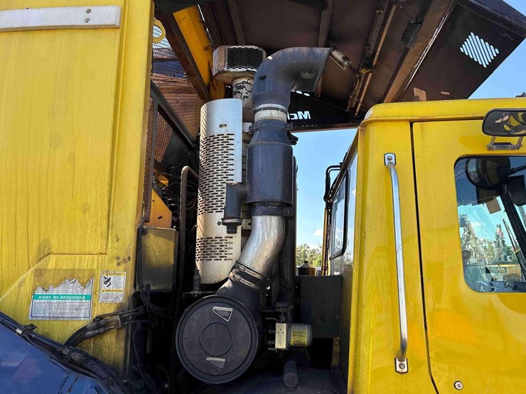 2015-mack-leu613-image-28
