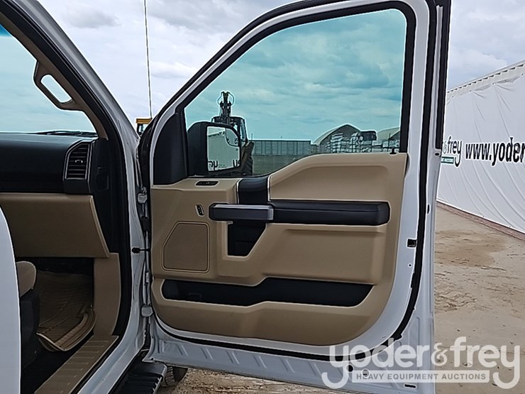 2018-ford-f150-xlt-image-55