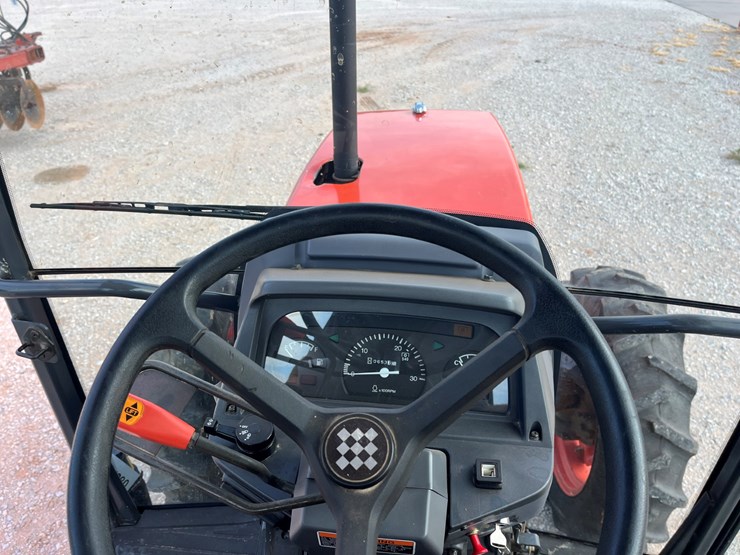 kubota-m6800-image-16
