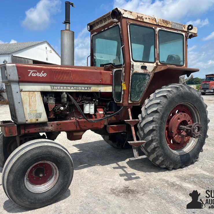 1975 INTERNATIONAL 1466