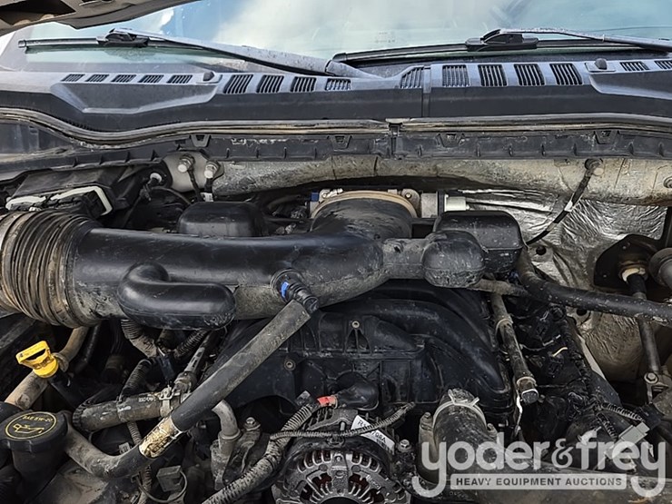 2019-ford-f550-image-54