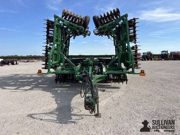 great-plains-4000tm-image-2