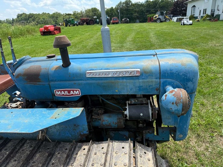 fordson-dexta-image-16