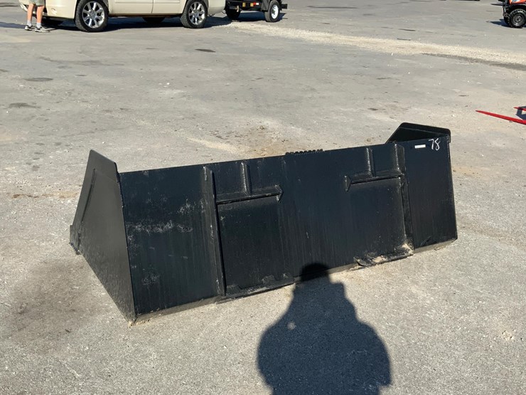 76"-skid-steer-bucket-image-7