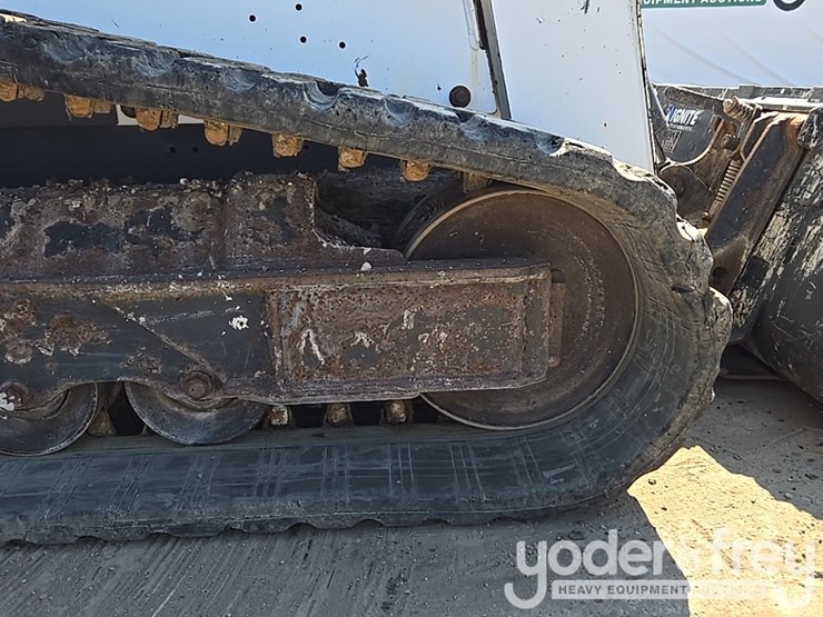 2019-bobcat-t590-image-25