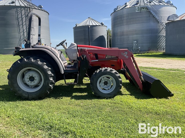 2000-massey-ferguson-2210-image-4