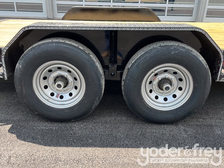 unused-double-a-trailers-83-x-20-14,000#-gvwr,-hdch,2-7000#-axles,-2'-dovetail,-all-led-lights,-st235/80r16-10-ply-on-8-hole-silver-mod-image-13