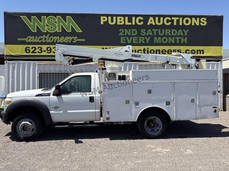 2015-ford-f550-image-1