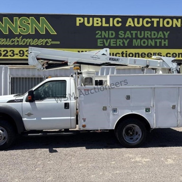 2015 FORD F550