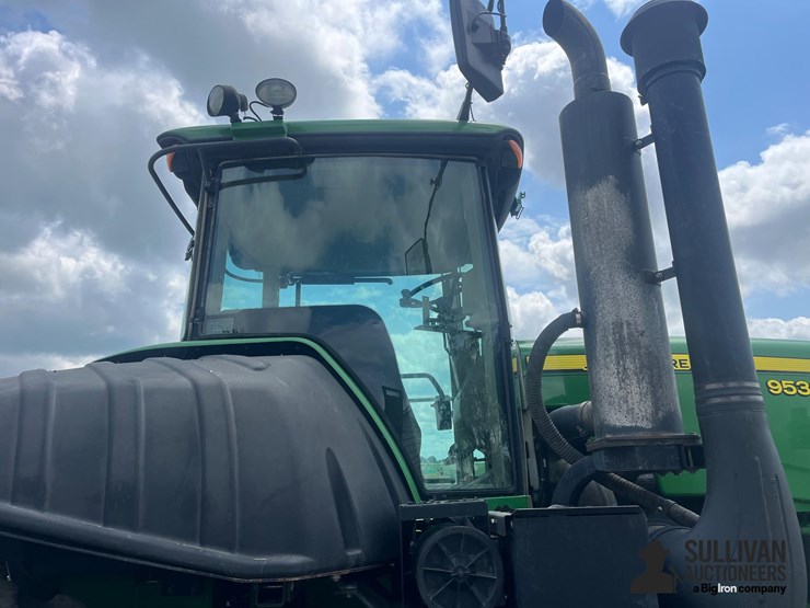 2010-john-deere-9530t-image-18