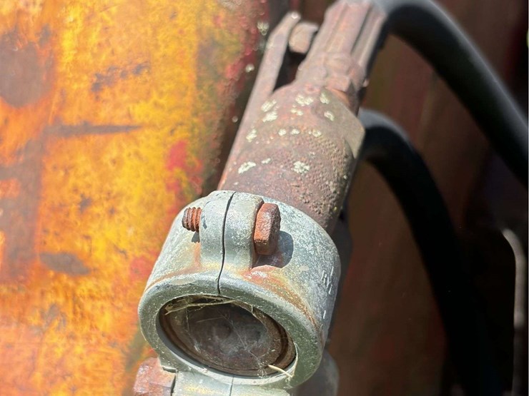 massey-ferguson-95-image-66