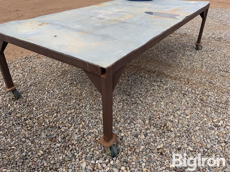 shop-made-work-table-image-1