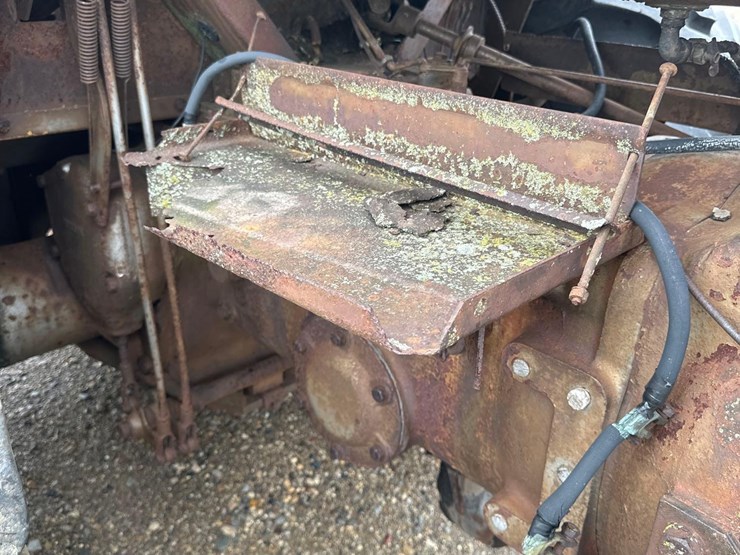 massey-ferguson-97-image-5