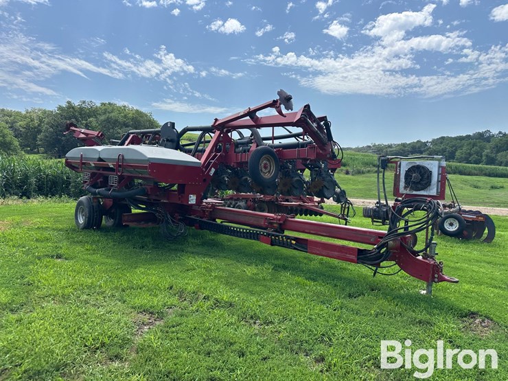 case-ih-1200-image-3