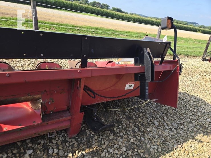 case-ih-1063-image-3