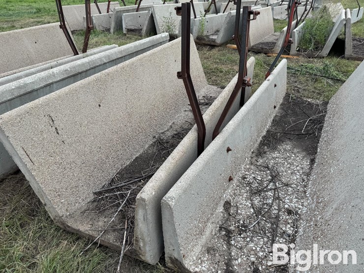concrete-feed-bunks-image-20