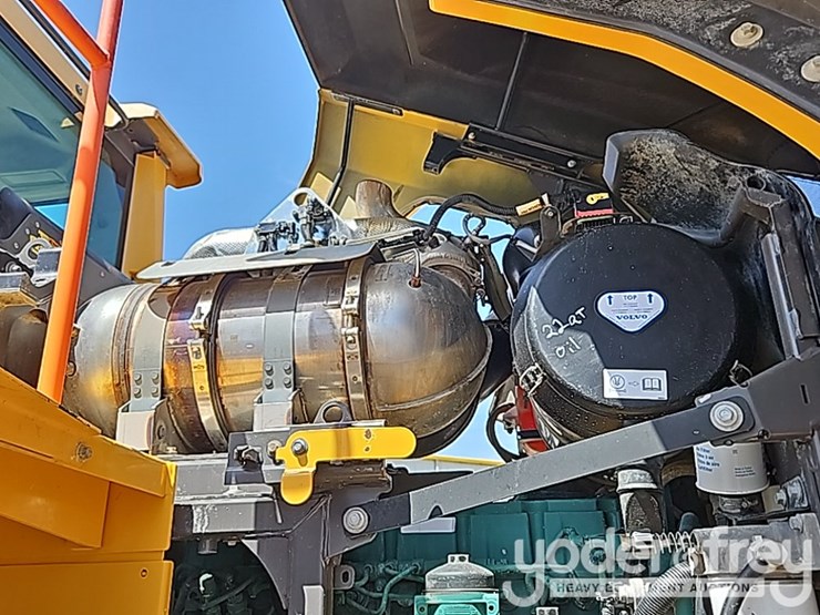 2018-volvo-l110h-image-42