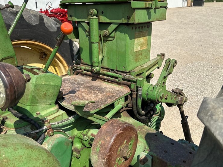john-deere-630-image-13
