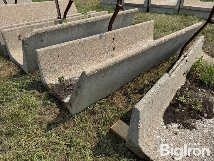 concrete-feed-bunks-image-19