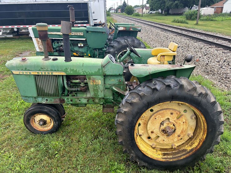 john-deere-2510-image-2