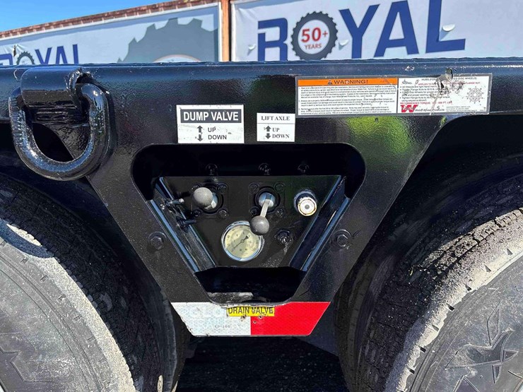 2022-globe-lowboy-image-12