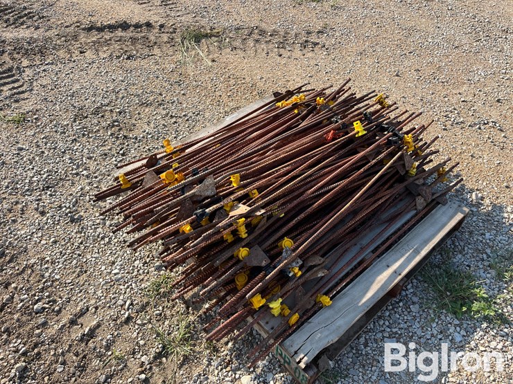 electric-fence-posts-image-5