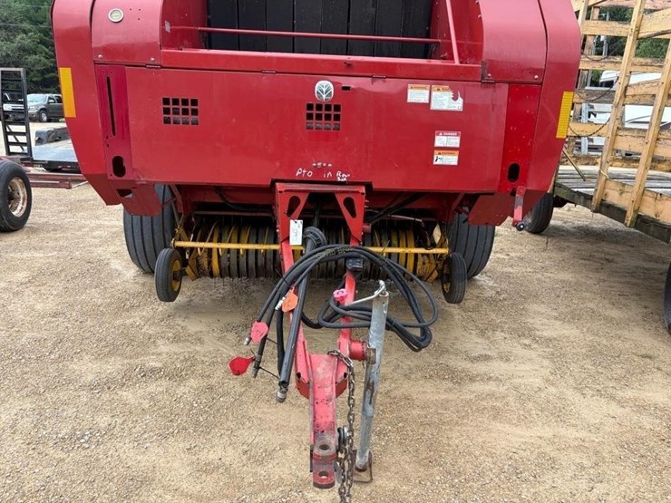 new-holland-br7090-image-4