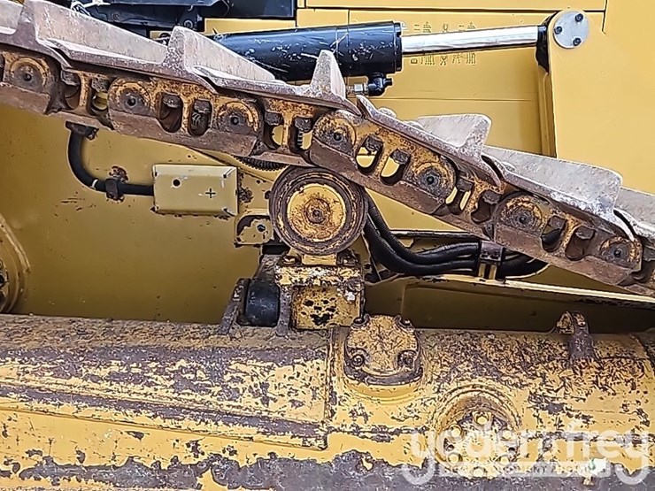 2019-caterpillar-d6n-lgp-image-17
