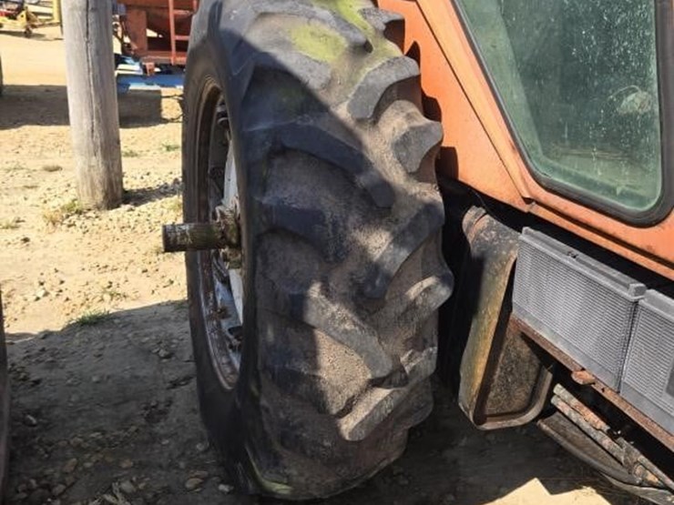 allis-chalmers-7020-image-6