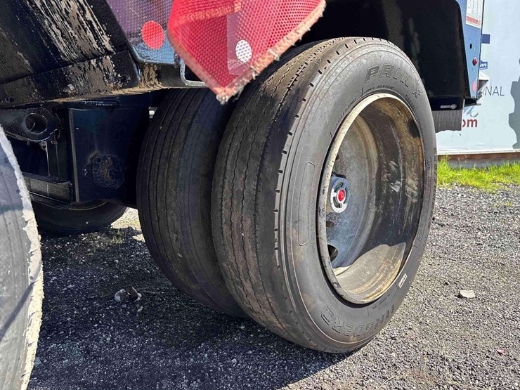 2022-globe-lowboy-image-17