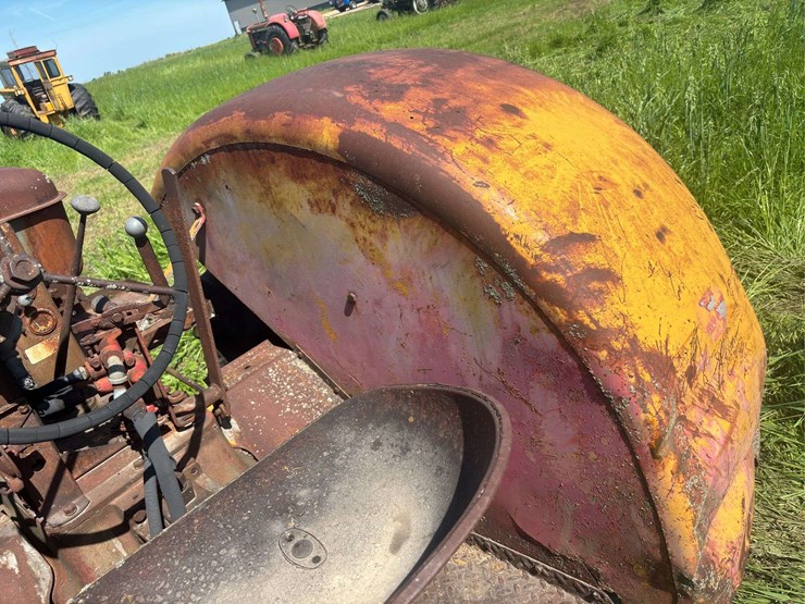 massey-ferguson-95-image-77