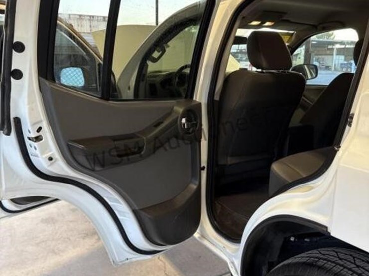 2014-nissan-xterra-image-26
