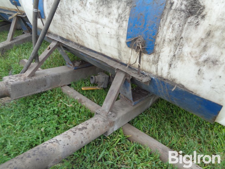 300-gallon-saddle-tanks-w/mounting-brackets-image-18