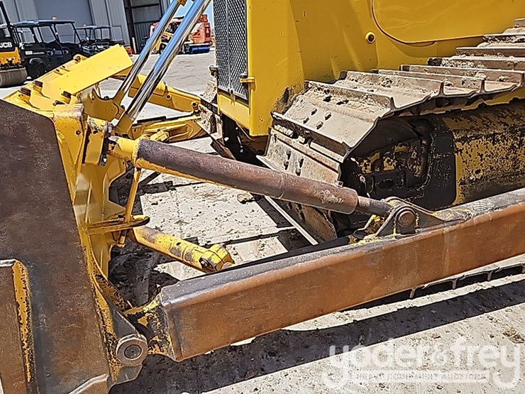 2021-komatsu-d65px-18-image-25
