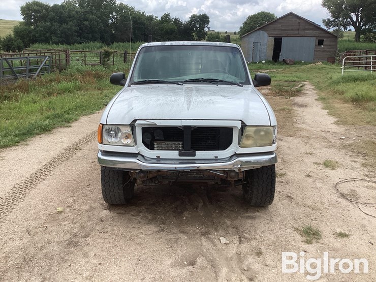 2004-ford-ranger-image-2