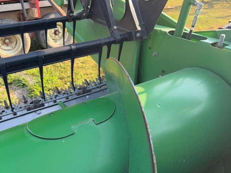 2010-john-deere-635f-image-17